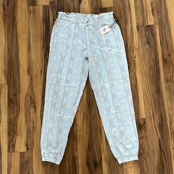 NEW Sincerely Jules Super High Rise Linen Jogger - Picture 2 of 8